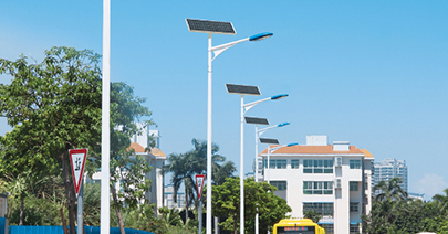 道路照明的首選產(chǎn)品，LED路燈！