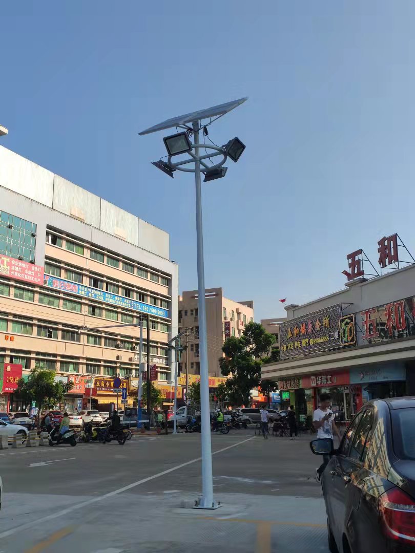 廣場(chǎng)太陽(yáng)能路燈